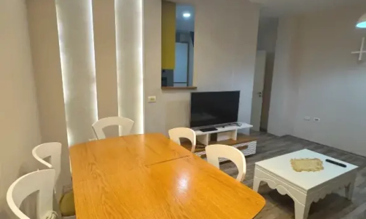 House for Rent Apartment in Tirana, 1+1, Furniture Furnished, Payment 550  Euro.