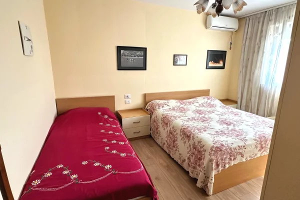 Shtepi me qera Apartament ne Tirane, 2+1, Mobilimi E mobiluar, Pagesa 650  Euro.