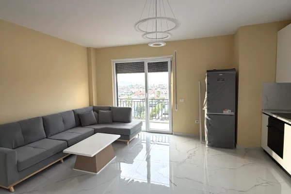 Shtepi me qera 2+1 ne Tirane - 50,000 Leke