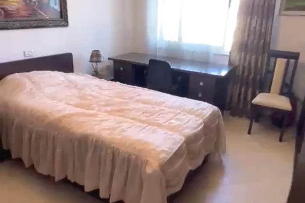 Shtepi me qera Apartament ne Tirane, 2+1, Mobilimi E mobiluar, Pagesa 850  Euro.