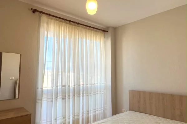Shtepi me qera Apartament ne Tirane, 1+1, Mobilimi E mobiluar, Pagesa 60,000  Leke.
