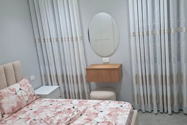 Shtepi me qera Apartament ne Tirane, 1+1, Mobilimi E mobiluar, Pagesa 65,000  Leke.
