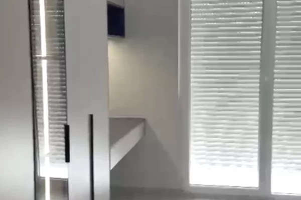 Shtepi me qera Apartament ne Tirane, 2+1, Mobilimi Pjeserisht e mobiluar, Pagesa 40,000  Leke.