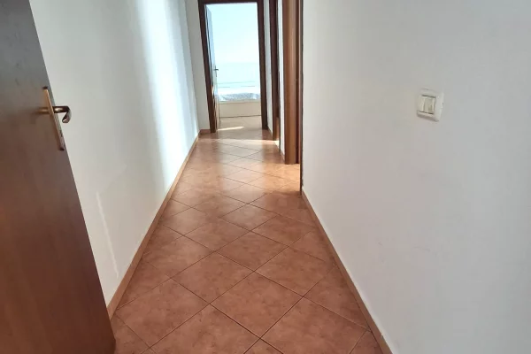 Shtepi me qera Apartament ne Tirane, 2+1, Mobilimi E mobiluar, Pagesa 45,000  Leke.
