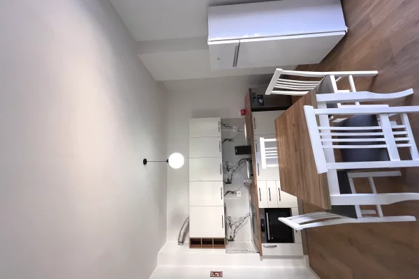Shtepi me qera Apartament ne Tirane, 2+1, Mobilimi E mobiluar, Pagesa 75,000  Leke.