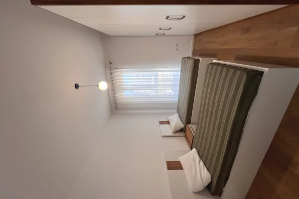 Shtepi me qera Apartament ne Tirane, 2+1, Mobilimi E mobiluar, Pagesa 75,000  Leke.
