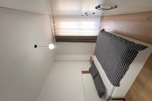 Shtepi me qera Apartament ne Tirane, 2+1, Mobilimi E mobiluar, Pagesa 75,000  Leke.