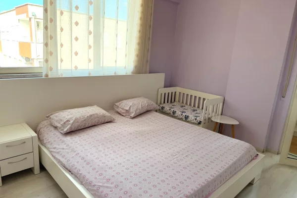 Shtepi me qera Apartament ne Tirane, 1+1, Mobilimi E mobiluar, Pagesa 65,000  Leke.