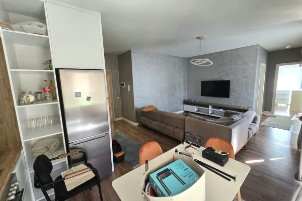 Shtepi me qera Apartament ne Tirane, 1+1, Mobilimi E mobiluar, Pagesa 70,000  Leke.