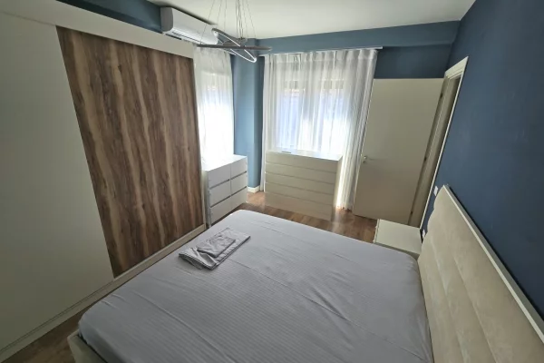 Shtepi me qera Apartament ne Tirane, 1+1, Mobilimi E mobiluar, Pagesa 70,000  Leke.