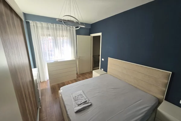 Shtepi me qera Apartament ne Tirane, 1+1, Mobilimi E mobiluar, Pagesa 70,000  Leke.