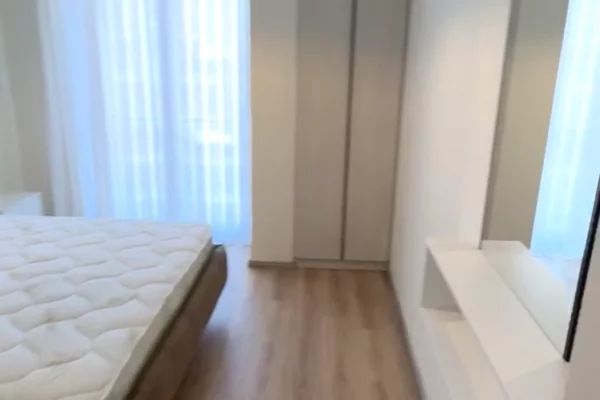 Shtepi me qera Apartament ne Tirane, 1+1, Mobilimi E mobiluar, Pagesa 65,000  Leke.