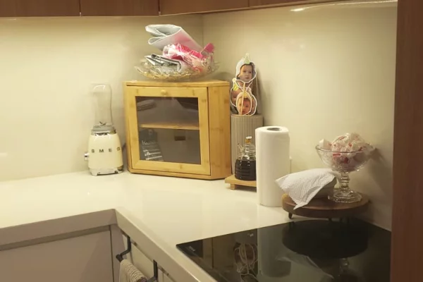 Shtepi me qera Apartament ne Tirane, 2+1, Mobilimi E mobiluar, Pagesa 80,000  Leke.