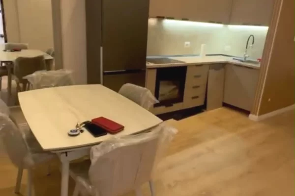Shtepi me qera Apartament ne Tirane, 1+1, Mobilimi E mobiluar, Pagesa 50,000  Leke.