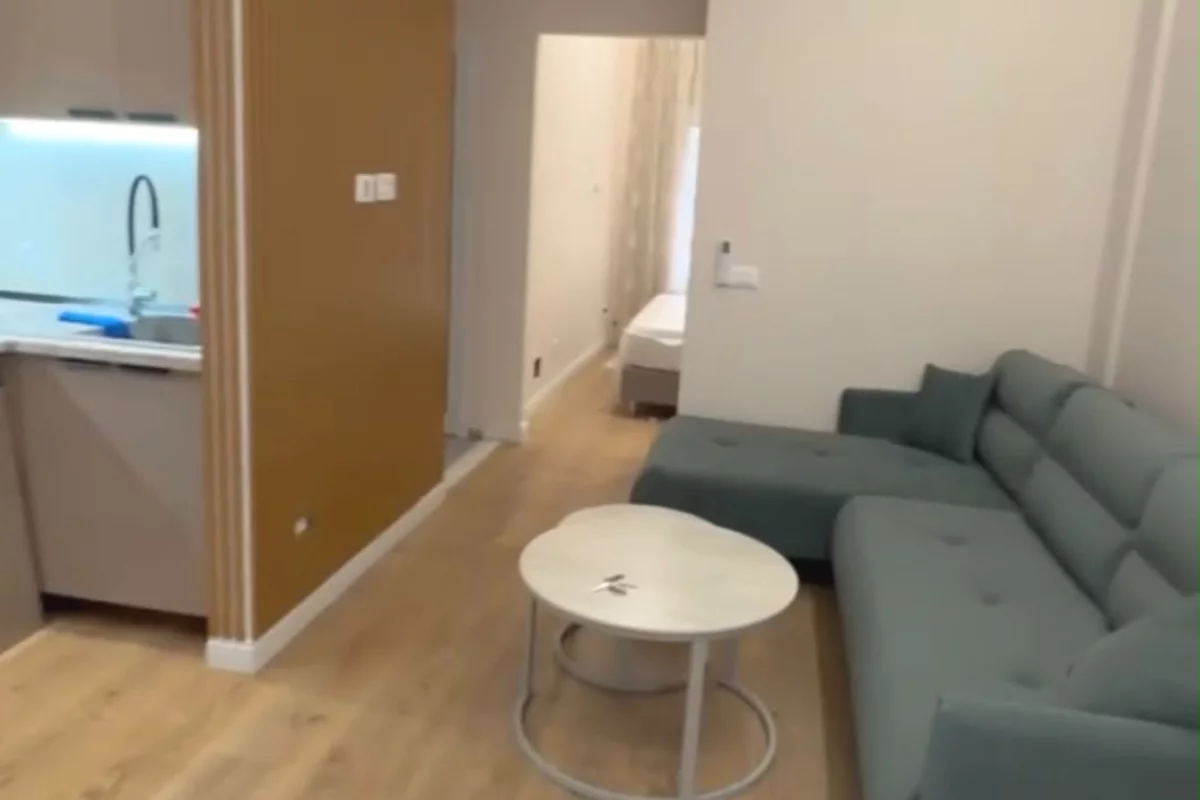 Shtepi me qera Apartament ne Tirane, 1+1, Mobilimi E mobiluar, Pagesa 50,000  Leke.