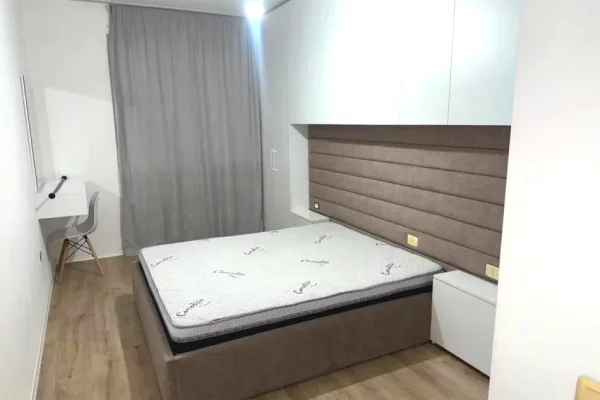 Shtepi me qera Apartament ne Tirane, 1+1, Mobilimi E mobiluar, Pagesa 45,000  Leke.