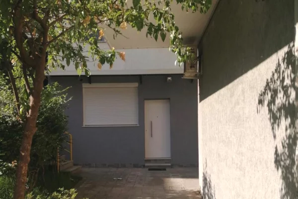 Appartamento in affitto a Tirana 2+1, Arredato