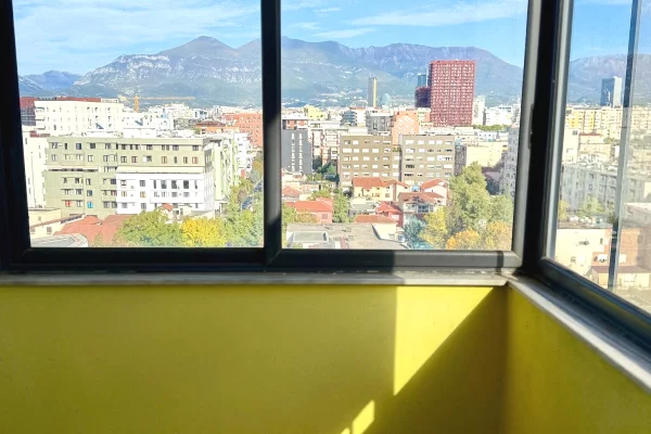 Shtepi me qera Apartament ne Tirane, 2+1, Mobilimi E mobiluar, Pagesa 70,000  Leke.
