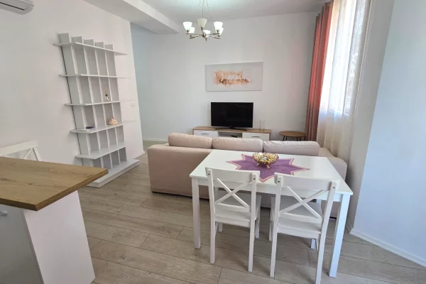 Shtepi me qera Apartament ne Tirane, 2+1, Mobilimi E mobiluar, Pagesa 60,000  Leke.