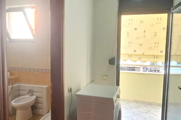 Appartamento in affitto a Tirana 2+1, Arredato