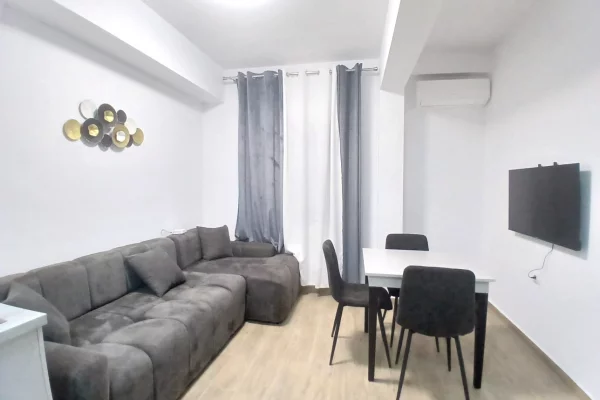 Casa privata/Indipendente in affitto a Tirana 1+1, Arredato