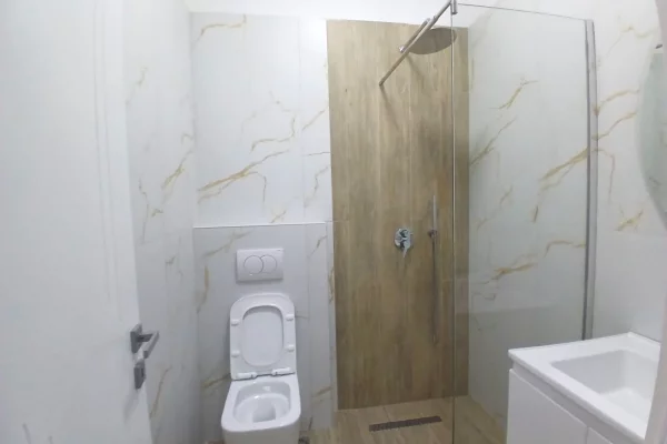 Casa privata/Indipendente in affitto a Tirana 1+1, Arredato