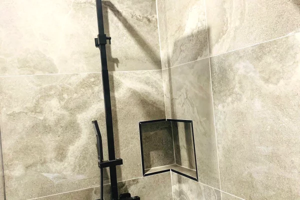 Shtepi me qera Apartament ne Tirane, 2+1, Mobilimi E mobiluar, Pagesa 80,000  Leke.