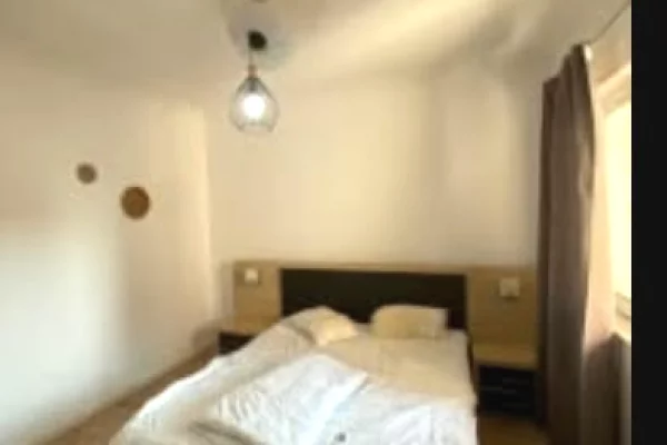 Shtepi me qera Apartament ne Tirane, 1+1, Mobilimi E mobiluar, Pagesa 50,000  Leke.