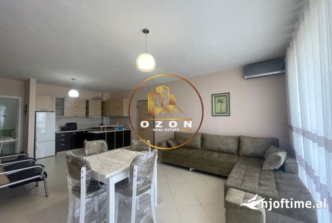 Shtepi me qera Apartament ne Tirane, 2+1, Mobilimi E mobiluar, Pagesa 1,000  Euro.