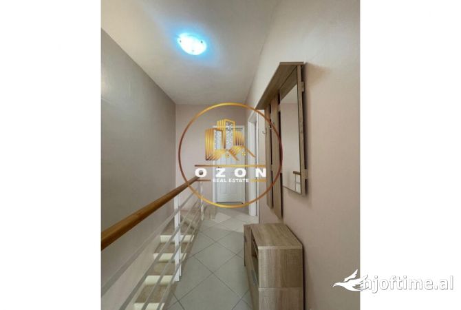 Shtepi me qera Apartament ne Tirane, 2+1, Mobilimi E mobiluar, Pagesa 1,000  Euro.