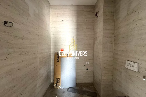 Apartment for sale in Tirana 2+1, Emty