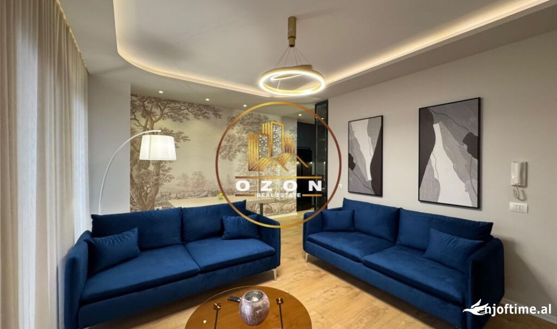 Appartamento in affitto a Tirana 2+1, Arredato