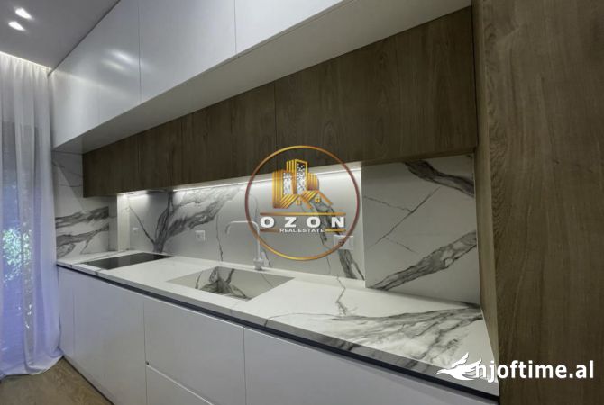 Villa di lusso in affitto a Tirana 3+1, Arredato