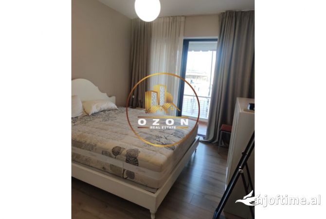 Shtepi ne shitje Apartament ne Tirane, 2+1, Mobilimi E mobiluar, Pagesa 290,000  Euro.