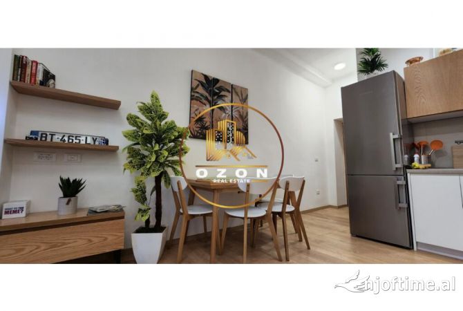 Apartament per shitje te Shallvaret !