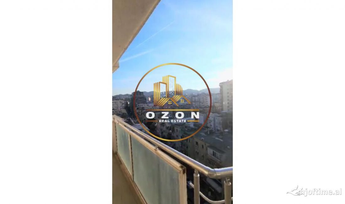 Shtepi ne shitje Duplex(shtepi me 2 kate) ne Tirane, 3+1, Mobilimi Bosh, pa mobiluar, Pagesa 550,000  Euro.