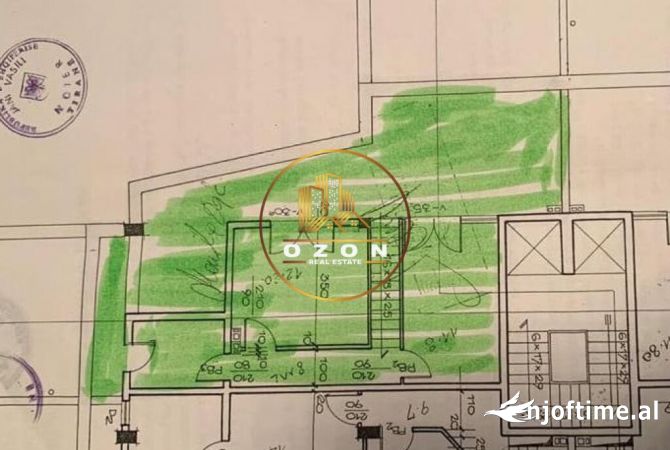 Shtepi ne shitje Duplex(shtepi me 2 kate) ne Tirane, 3+1, Mobilimi Bosh, pa mobiluar, Pagesa 550,000  Euro.