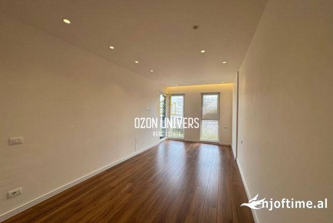 Shtepi me qera Apartament ne Tirane, 2+1, Mobilimi Bosh, pa mobiluar, Pagesa 500  Euro.