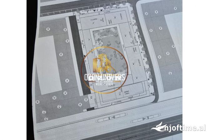 Business Property in Sale 3+1 in Tirana - 223,200 Euro