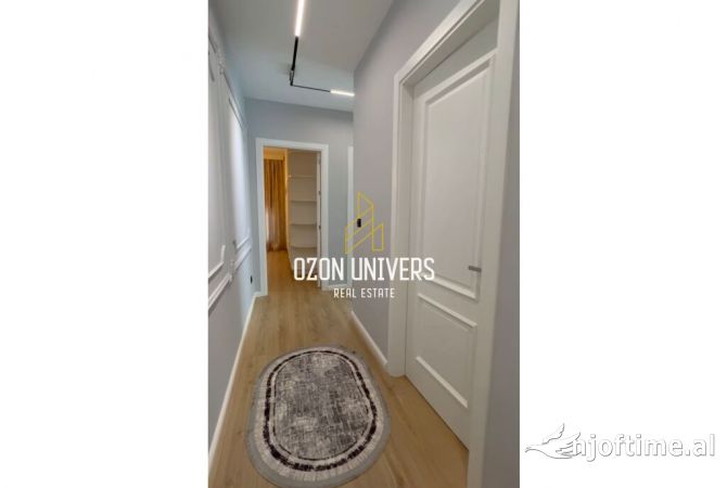 Appartamento in affitto a Tirana 3+1, Arredato