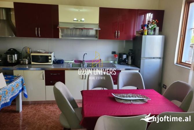 Shtepi ne shitje Shtepi Private ne Tirane, 2+1, Mobilimi E mobiluar, Pagesa 160,000  Euro.