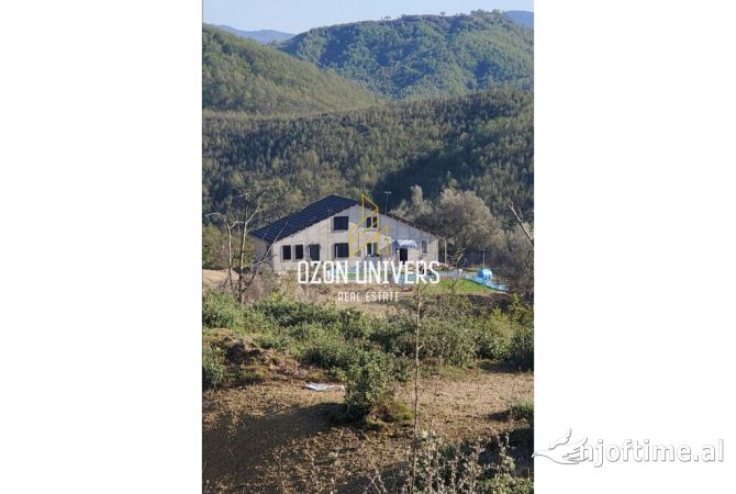 Toke per shitje plus godine ne Vishnje 