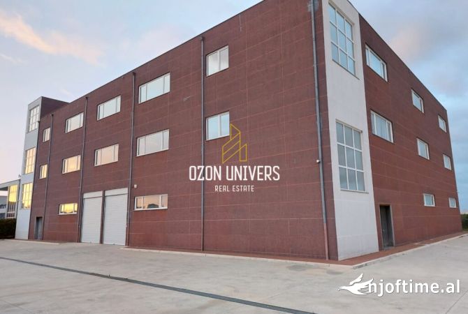 Ambient biznesi ne shitje 3+1 ne Durres - 1,300,000 Euro