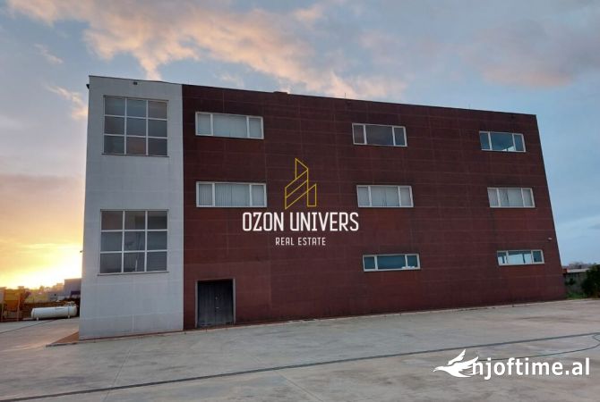 Ambient biznesi ne shitje 3+1 ne Durres - 1,300,000 Euro