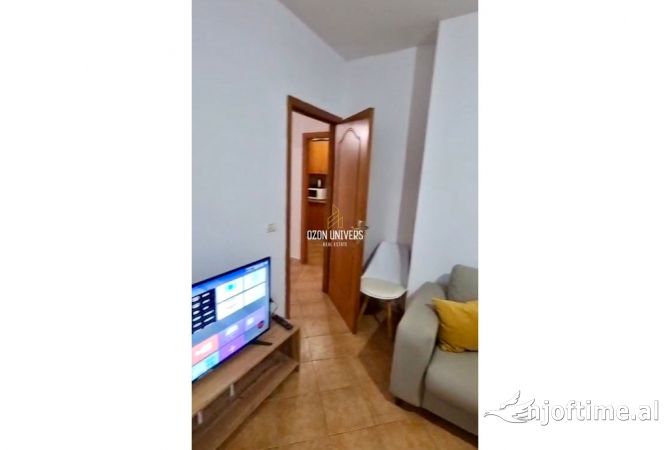 Shtepi ne shitje Apartament ne Tirane, 3+1, Mobilimi Pjeserisht e mobiluar, Pagesa 145,000  Euro.