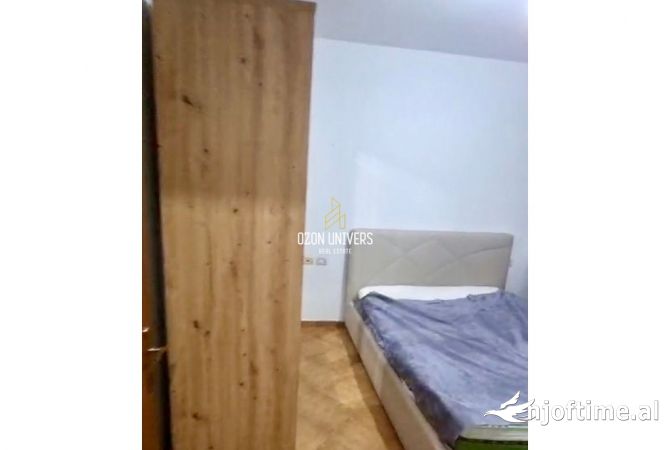 Shtepi ne shitje Apartament ne Tirane, 3+1, Mobilimi Pjeserisht e mobiluar, Pagesa 145,000  Euro.
