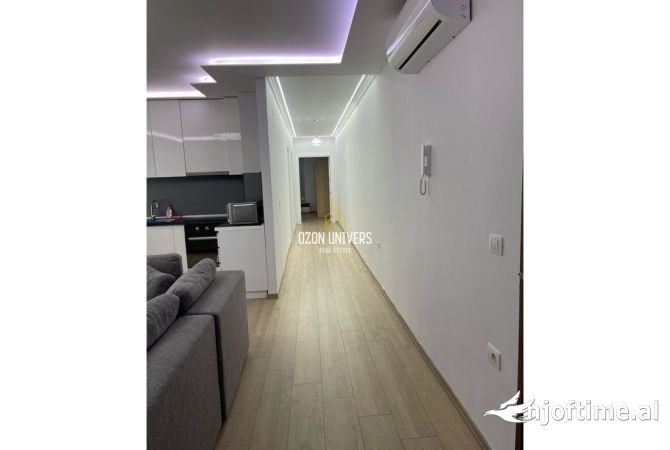 Shtepi ne shitje Apartament ne Tirane, 2+1, Mobilimi E mobiluar, Pagesa 250,000  Euro.