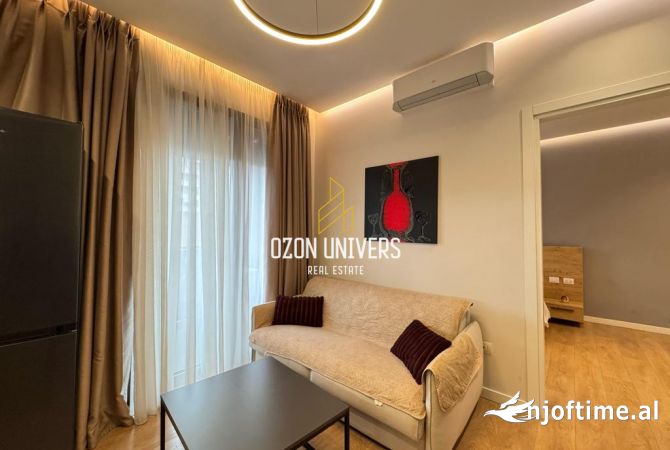 Shtepi ne shitje Apartament ne Tirane, 1+1, Mobilimi E mobiluar, Pagesa 995,000  Euro.