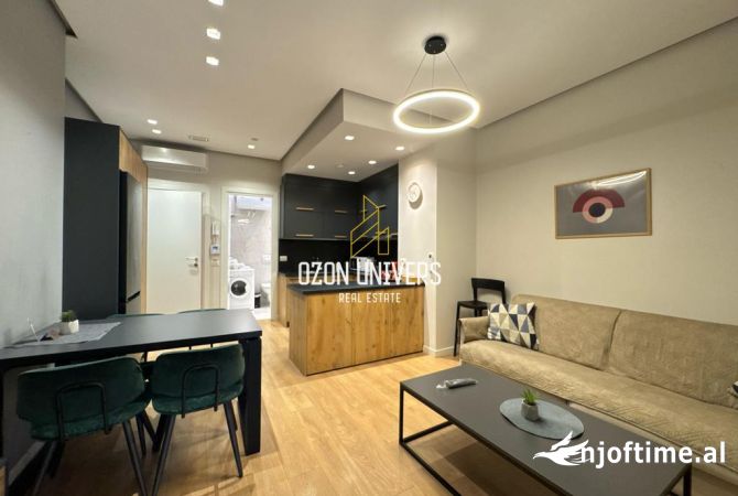 Shtepi ne shitje Apartament ne Tirane, 1+1, Mobilimi E mobiluar, Pagesa 995,000  Euro.