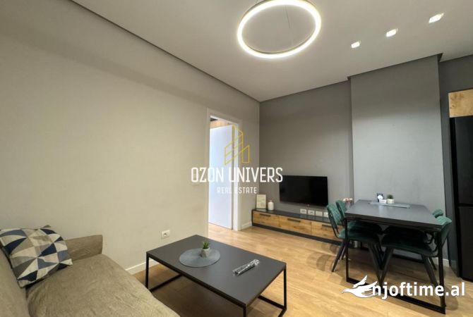 Shtepi ne shitje Apartament ne Tirane, 1+1, Mobilimi E mobiluar, Pagesa 995,000  Euro.